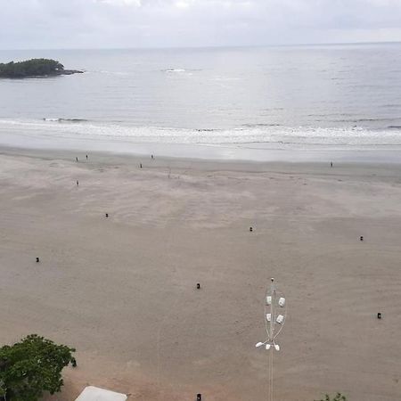 Apto 3 Quartos No Centro A Beira Mar Balneario Camboriu Dış mekan fotoğraf