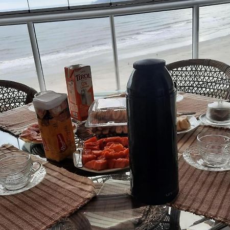 Apto 3 Quartos No Centro A Beira Mar Balneario Camboriu Dış mekan fotoğraf